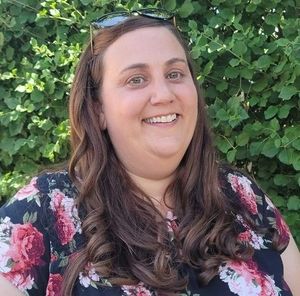 Meet your Posher, Jenelle